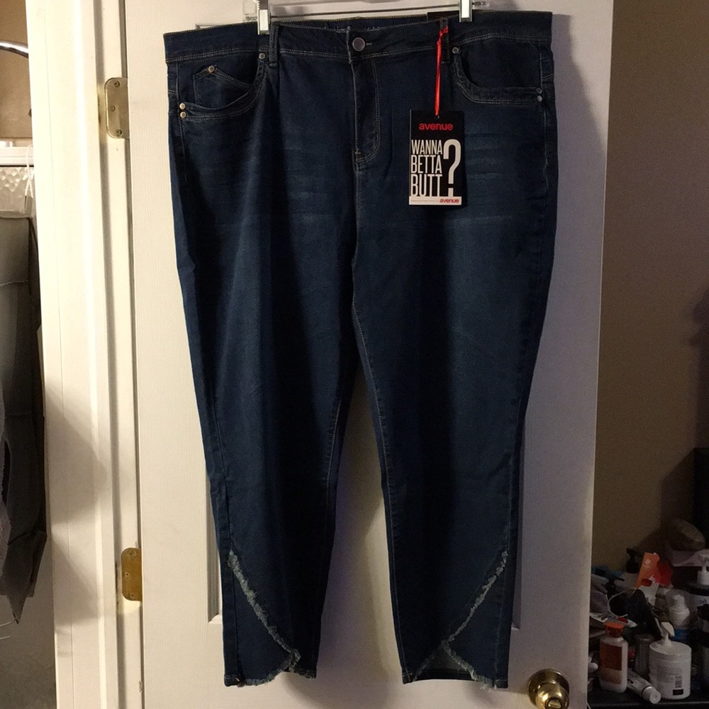 Avenue denim ankle size 24A wanna Berta butt jeans new with tags